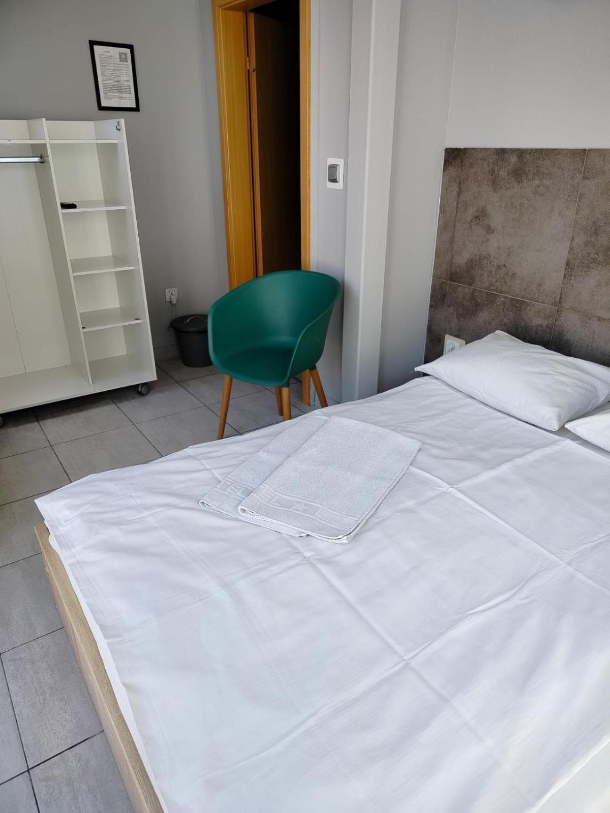 Minihostel Zary Buitenkant foto